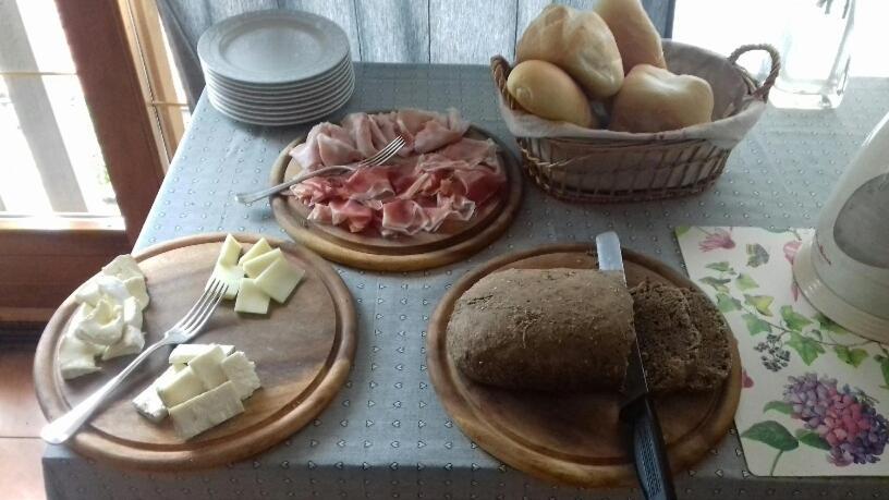 B&B Il Santo Pellegrino Adrara San Rocco Екстериор снимка