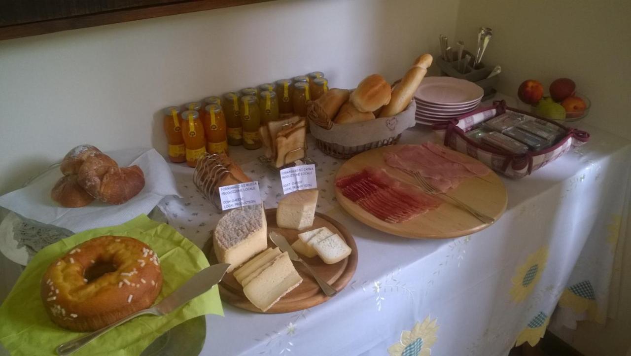 B&B Il Santo Pellegrino Adrara San Rocco Екстериор снимка
